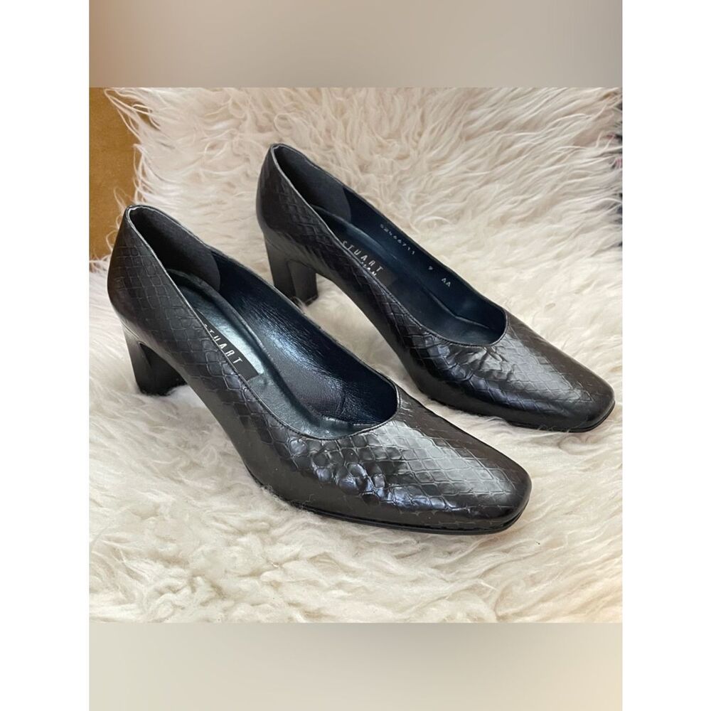 Vintage Stuart Weitzman Snake Embossed Pumps 9AA